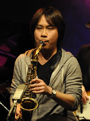 米田裕也(A.Sax)