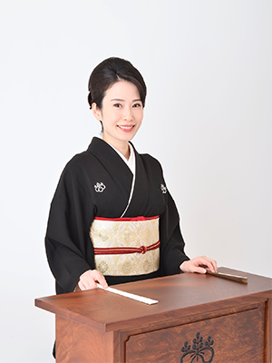 一龍斎(いちりゅうさい)　貞(てい)鏡(きょう)